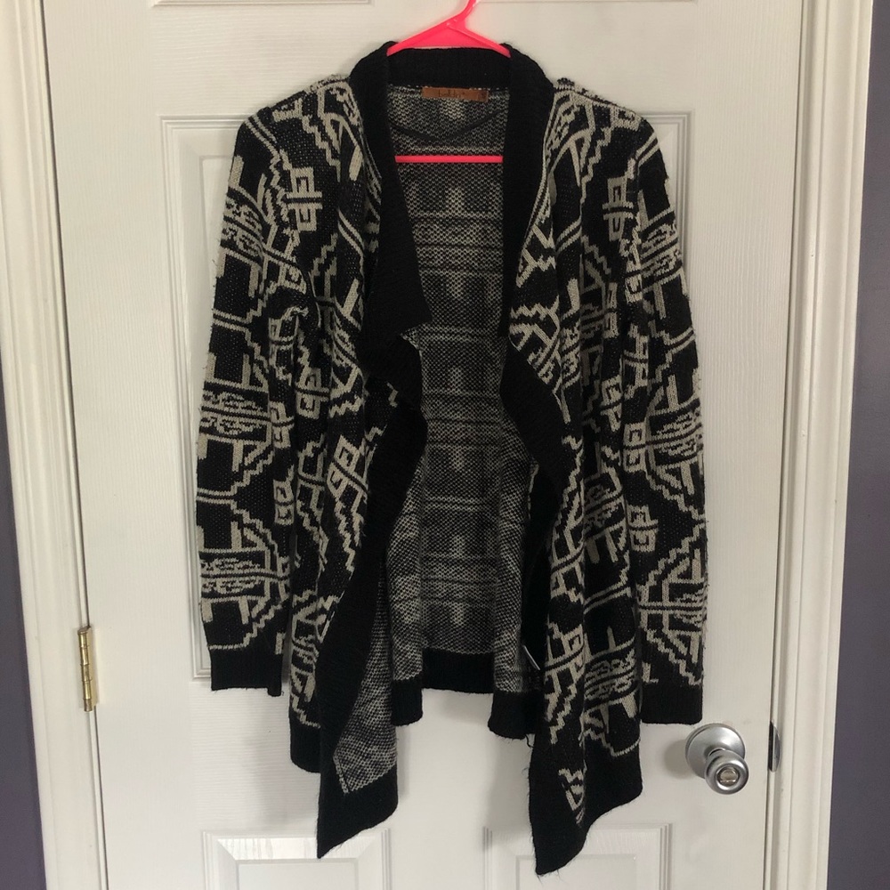Tribal women’s sweater size small